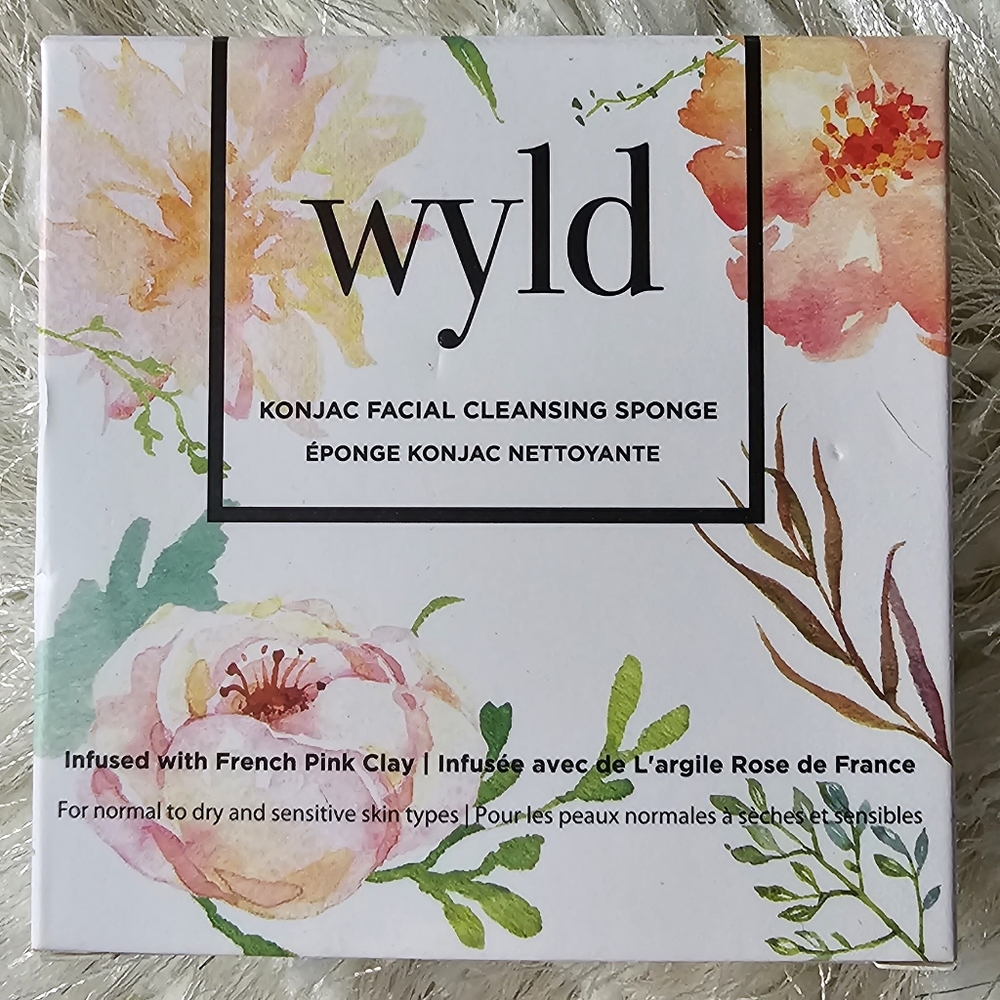 Wyld Konjac facial cleansing sponge